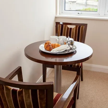 Strandhill Boutique And 호텔 4*
