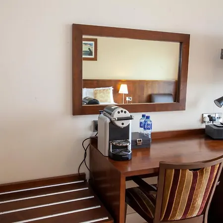Strandhill And Boutique 호텔 4*