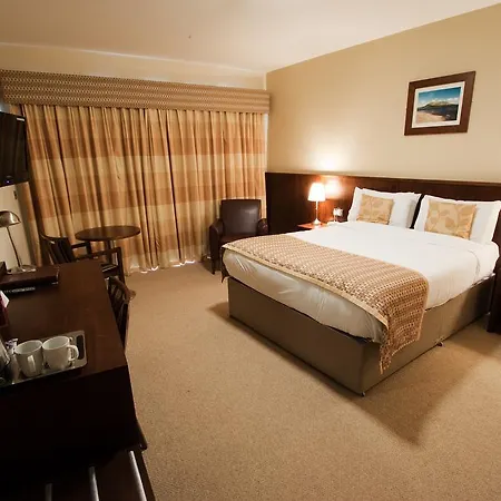Strandhill And Boutique 4*