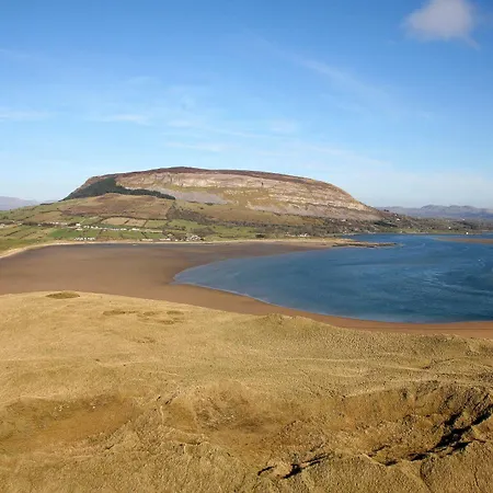 Отель Strandhill Boutique Hotel Lodge And Suites 4*